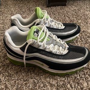 Kicks